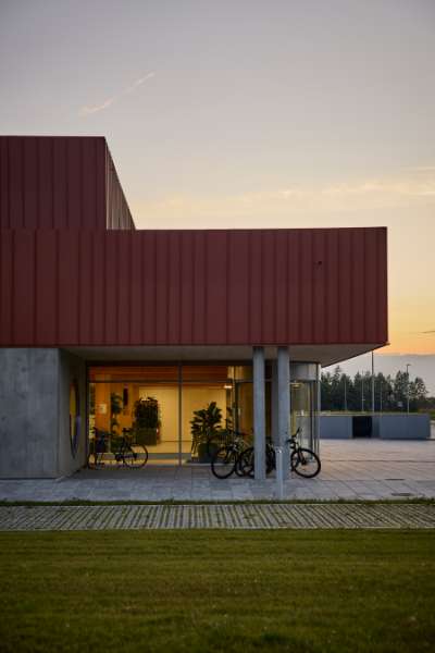 Swimming dreams take shape behind steel profiles in Vesthimmerland, Svømmecenter Vesthimmerland, Løgstørvej 59, 9600 Aars, Denmark